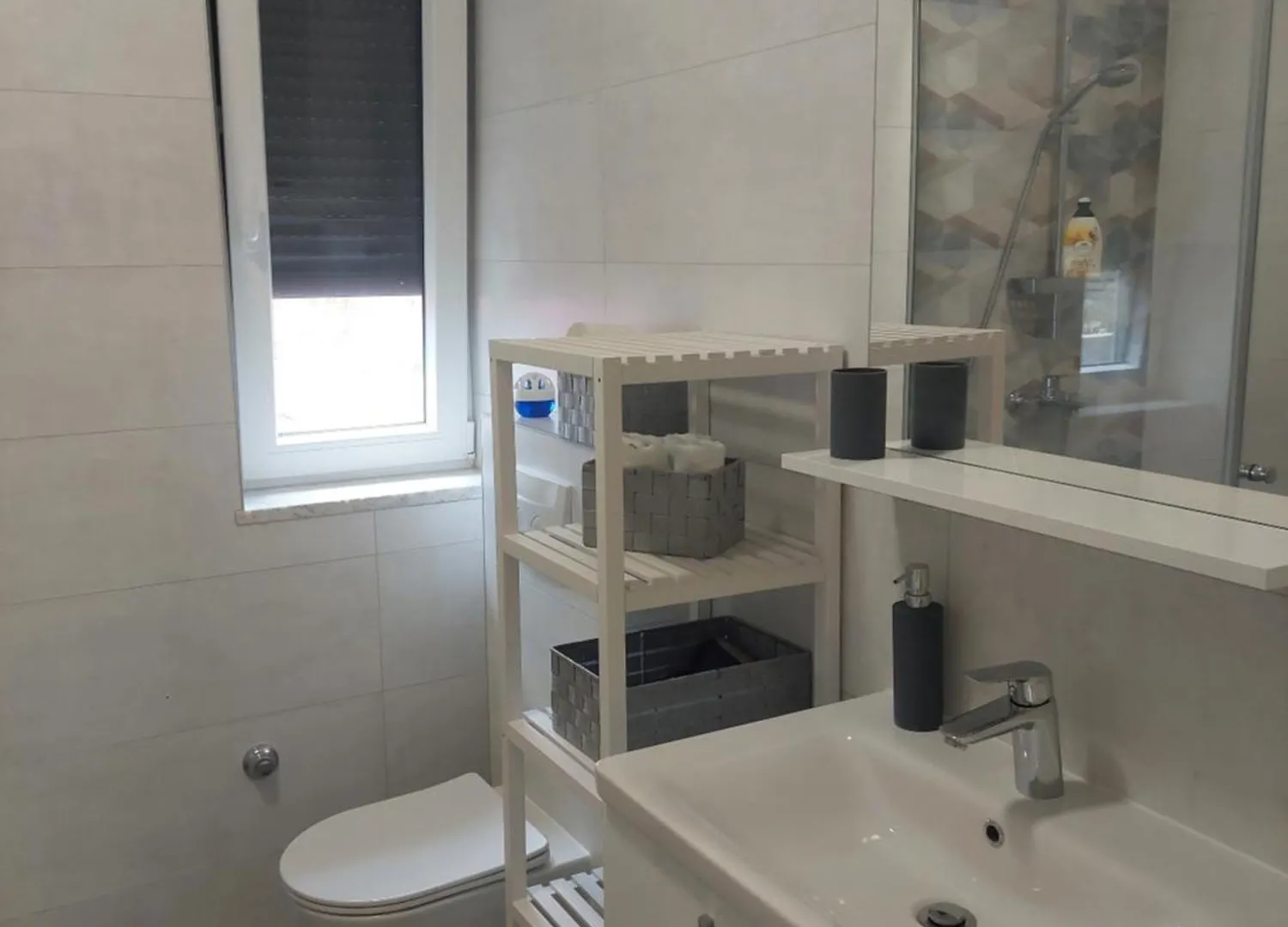 Apartman Zlata Pakostane 0*,  Croatia